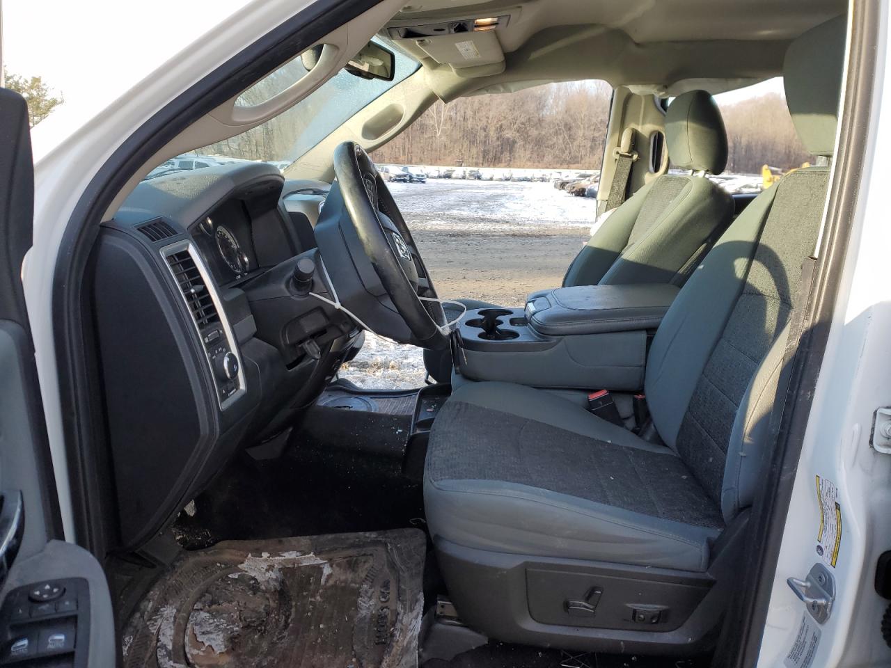 2015 RAM 2500 VIN 3C6UR5DJ1FG674192 Copart auction photo, all over damage thumbnail 7