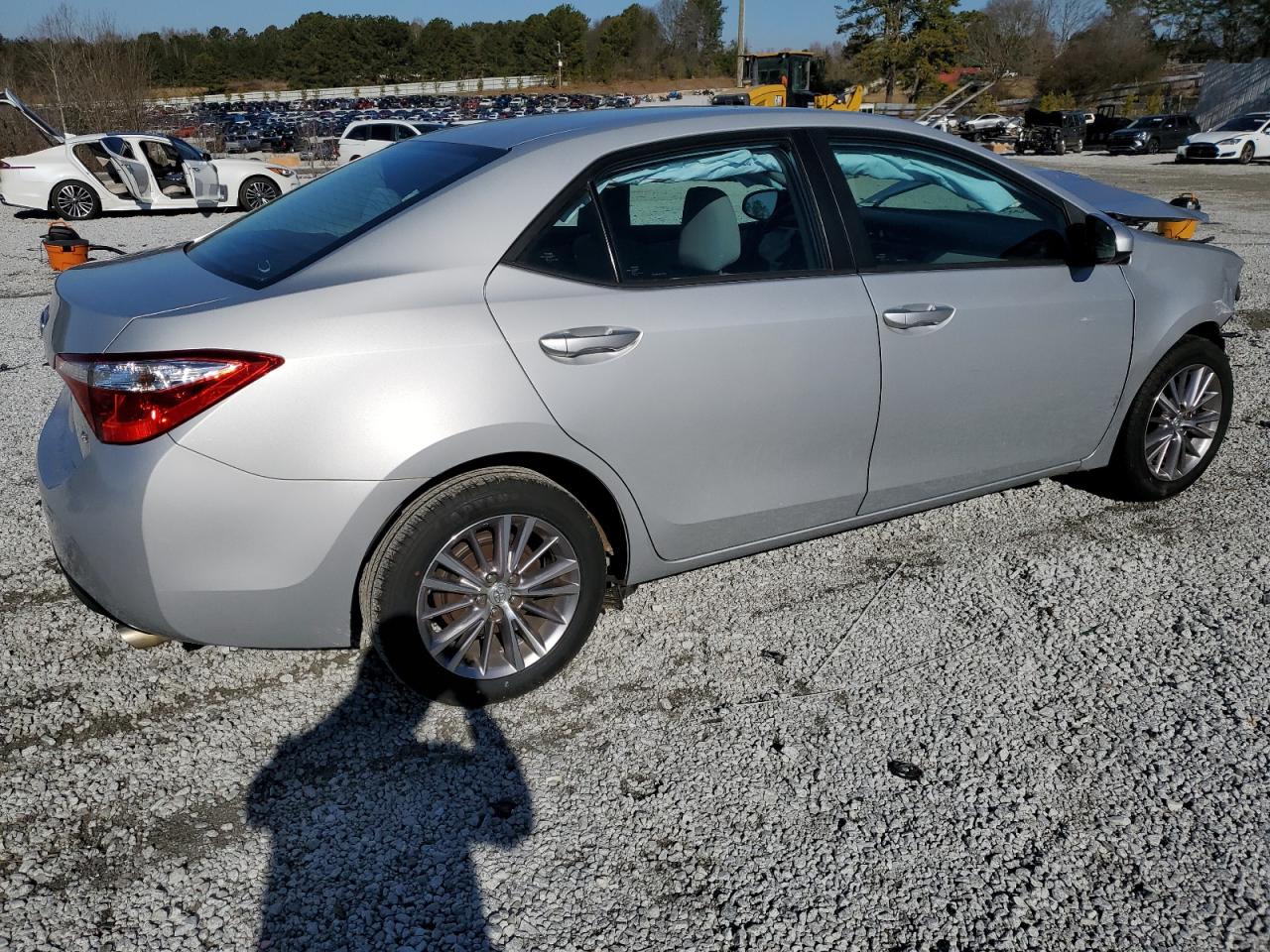 2015 Toyota Corolla VIN 2T1BURHE4FC237333 Copart auction photo, front end / mechanical damage thumbnail 3