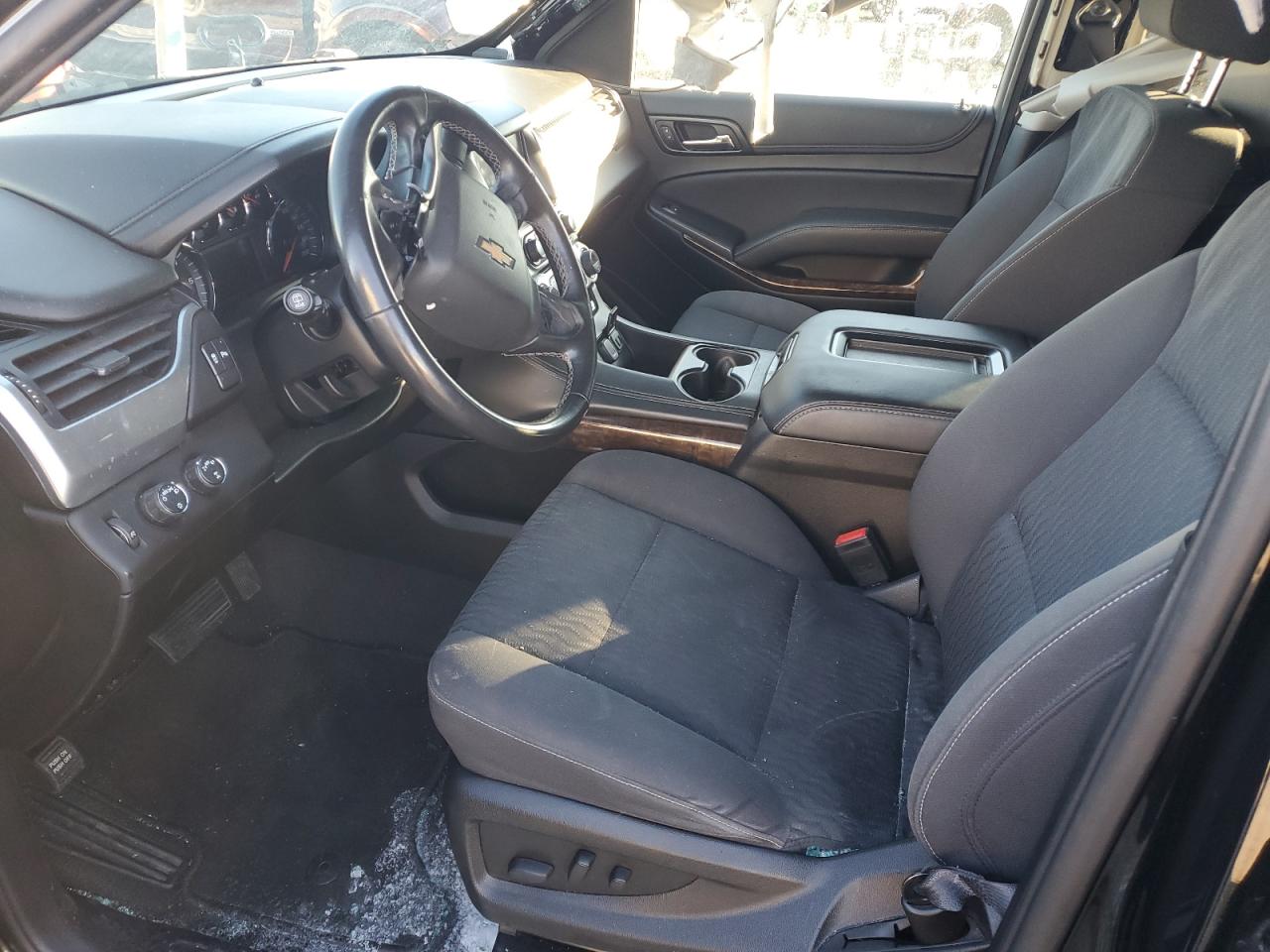 2019 Chevrolet Tahoe VIN 1GNSKAKC6KR279654 Copart auction photo, stripped damage thumbnail 7