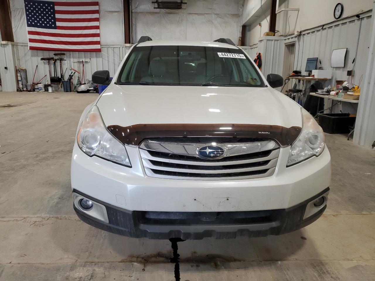 2012 Subaru Outback VIN 4S4BRBCC7C3233582 Copart auction photo, front end / minor dent/scratches damage thumbnail 5