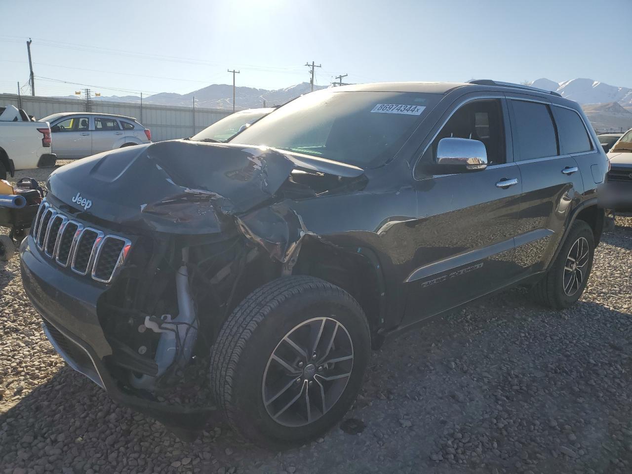 2017 Jeep Grand Cherokee VIN 1C4RJFBT4HC914874