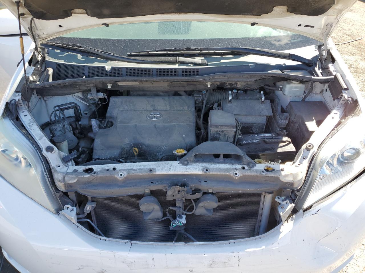 2012 Toyota Sienna VIN 5TDYK3DC7CS234513 Copart auction photo, front end damage thumbnail 13