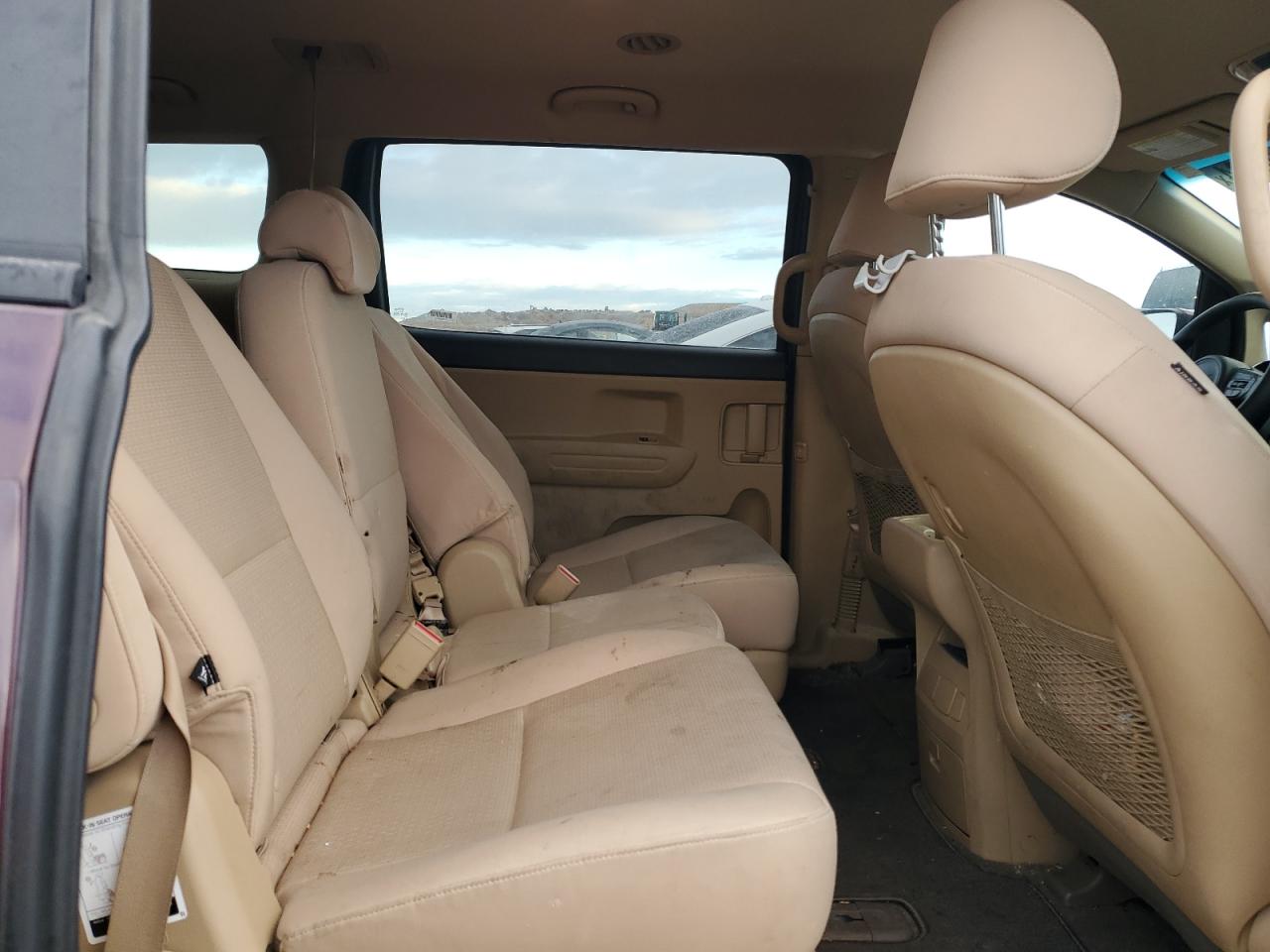 2018 KIA Sedona VIN KNDMB5C16J6389139 Copart auction photo, rear end damage thumbnail 11