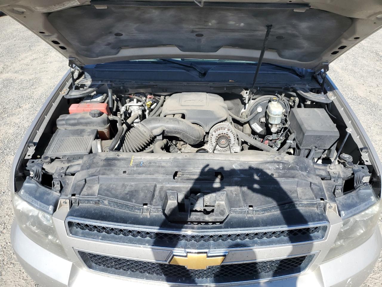2007 Chevrolet Tahoe VIN 1GNFK13007R131092 Copart auction photo, side / front end damage thumbnail 13
