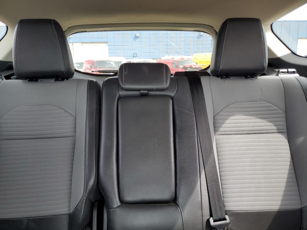 2019 Ford Escape VIN 1FMCU9GD4KUA07152 Copart auction photo, front end damage thumbnail 10