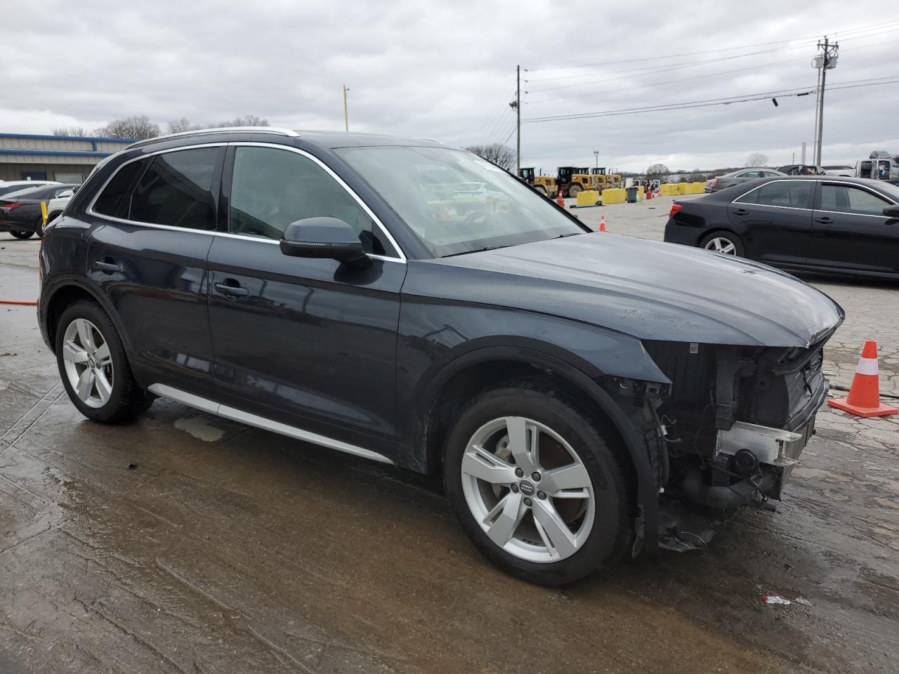 2019 Audi Q5 VIN WA1CNAFY1K2054569 Copart auction photo, front end damage thumbnail 4