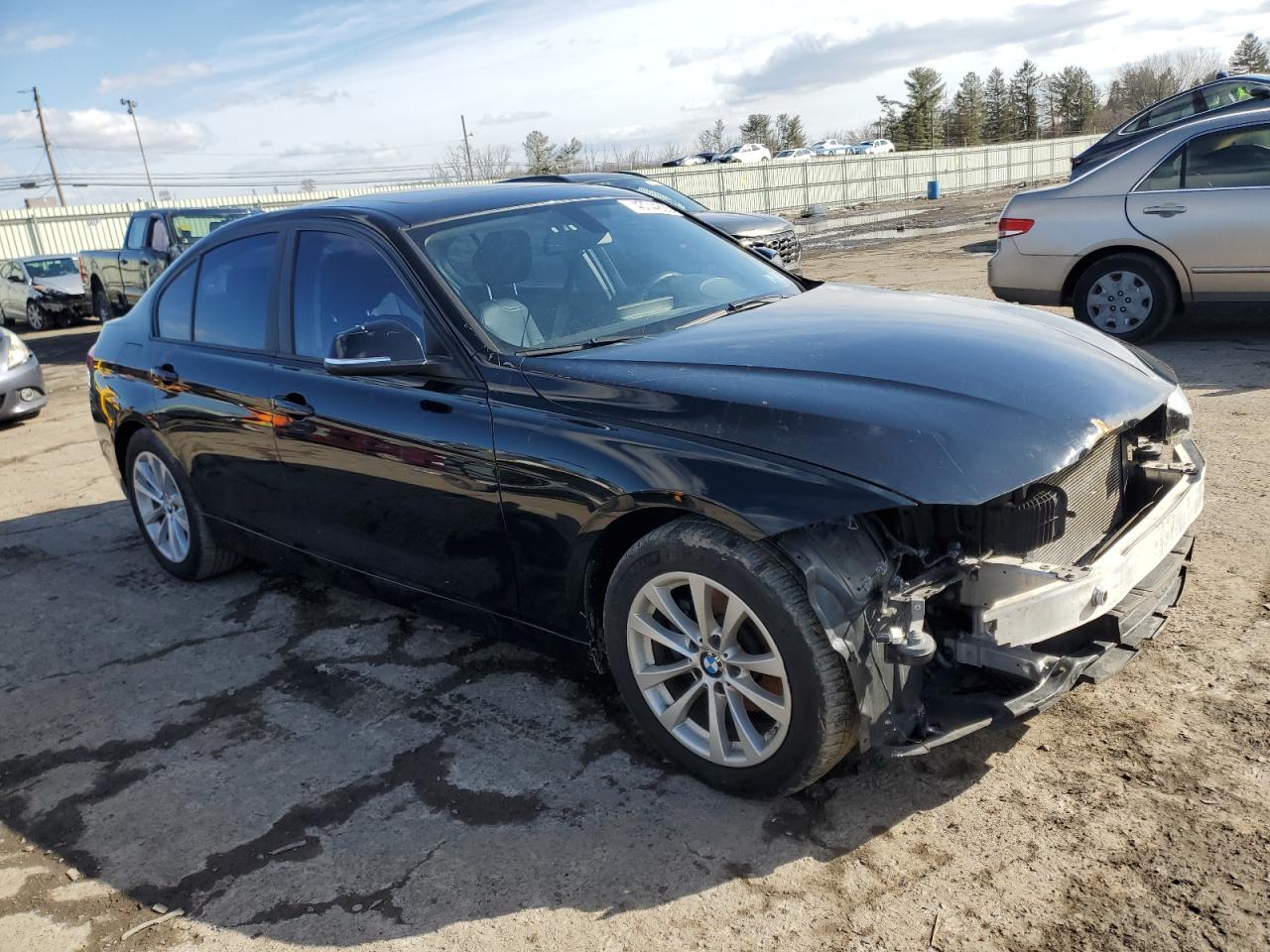 2016 BMW 3er VIN WBA8E5G58GNU19341 Copart auction photo, front end damage thumbnail 4