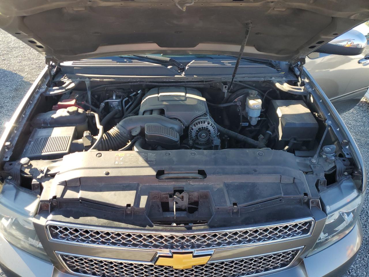 2012 Chevrolet Tahoe VIN 1GNSCBE04CR216042 Copart auction photo, rear end damage thumbnail 12