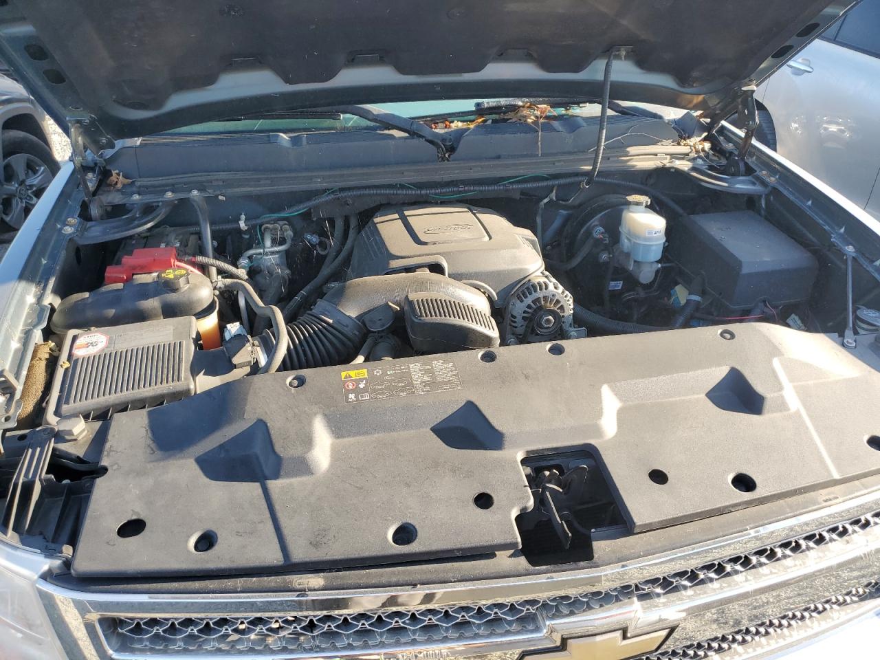 2011 Chevrolet Silverado VIN 1GCRCSE02BZ456700 Copart auction photo, top/roof damage thumbnail 11