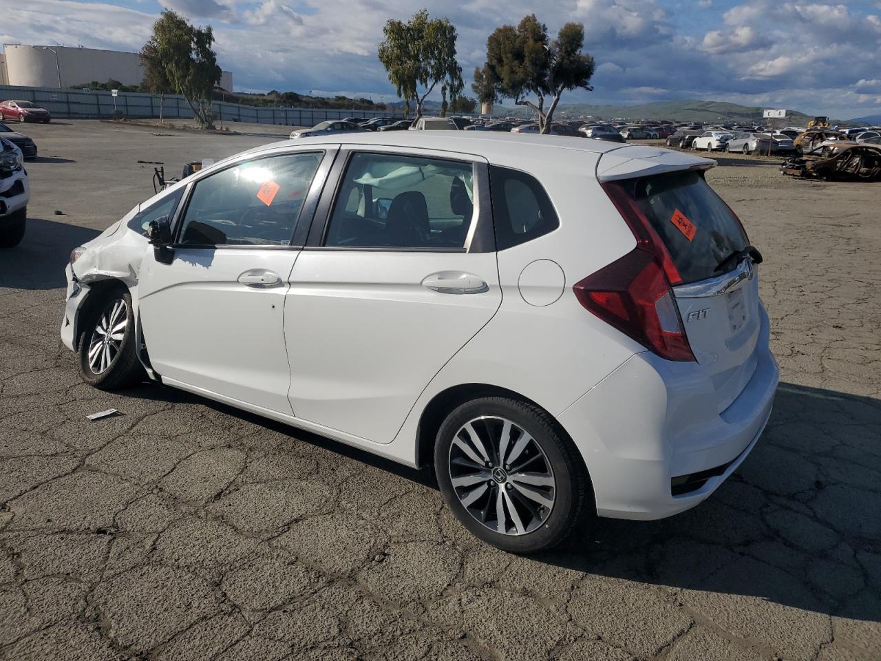 2018 Honda Fit VIN 3HGGK5G8XJM711979 Copart auction photo, side damage thumbnail 2