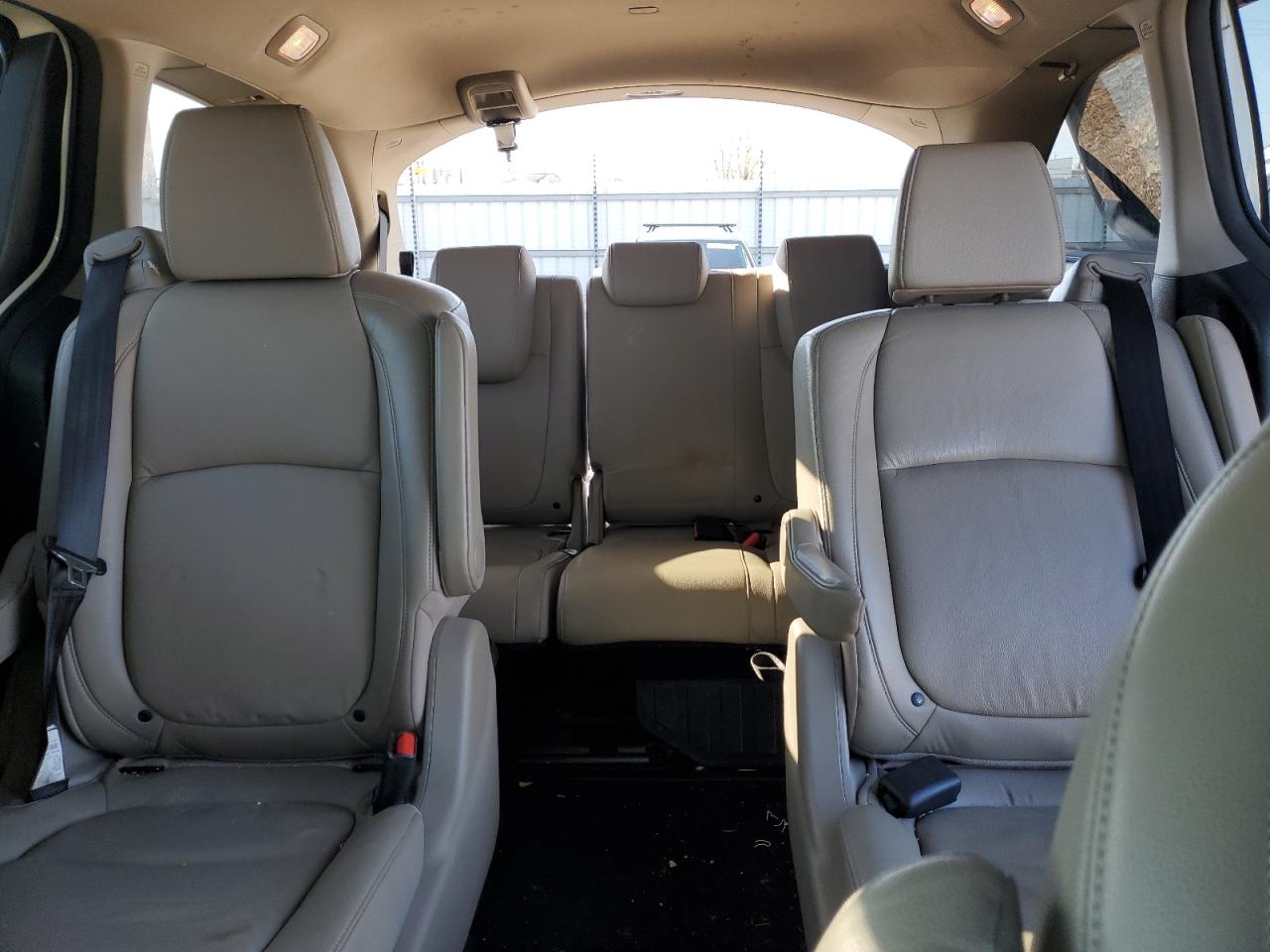 2018 Honda Odyssey VIN 5FNRL6H76JB085481 Copart auction photo, undercarriage / front end damage thumbnail 10