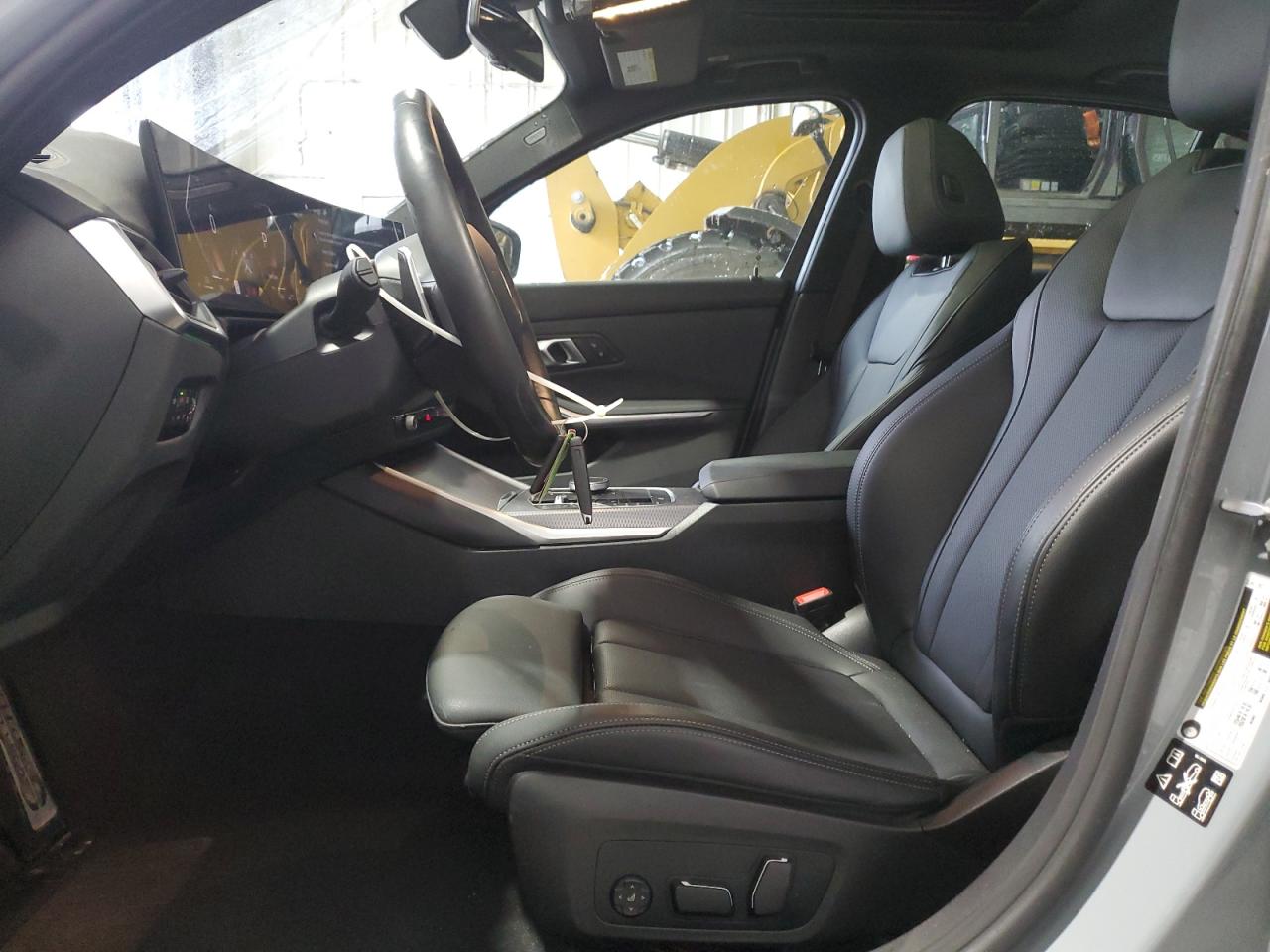 2024 BMW 3er VIN 3MW89FF05R8E65568 Copart auction photo, front end / minor dent/scratches damage thumbnail 7