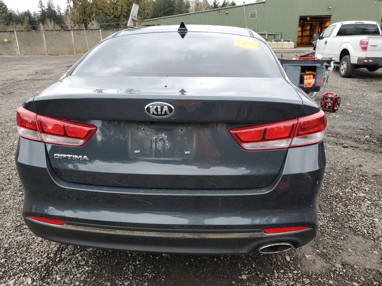2016 KIA Optima VIN 5XXGT4L33GG061094 Copart auction photo, vandalism damage thumbnail 6