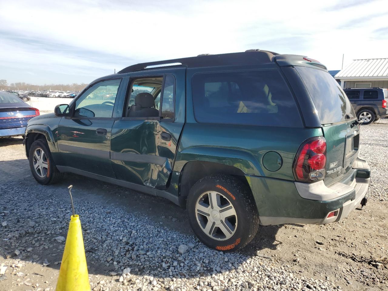 2005 Chevrolet TrailBlazer VIN 1GNET16S356185474 Copart auction photo, hail / side damage thumbnail 2