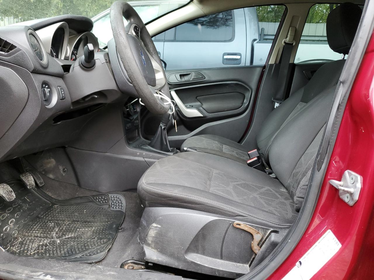 2011 Ford Fiesta VIN 3FADP4EJ7BM135794 Copart auction photo, rear end damage thumbnail 7