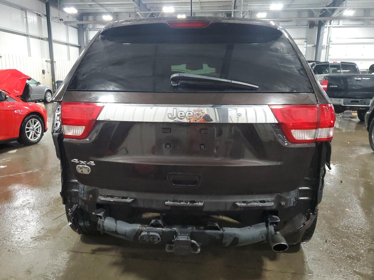 2013 Jeep Grand Cherokee VIN 1C4RJFCT7DC581742 Copart auction photo, rear end damage thumbnail 6