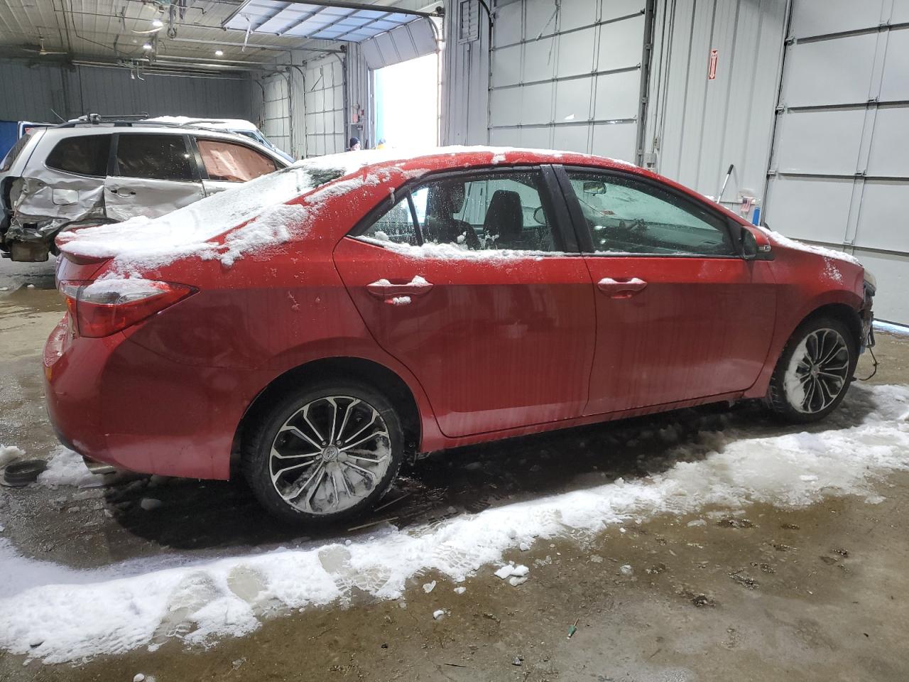 2015 Toyota Corolla VIN 2T1BURHE3FC388907 Copart auction photo, front end damage thumbnail 3