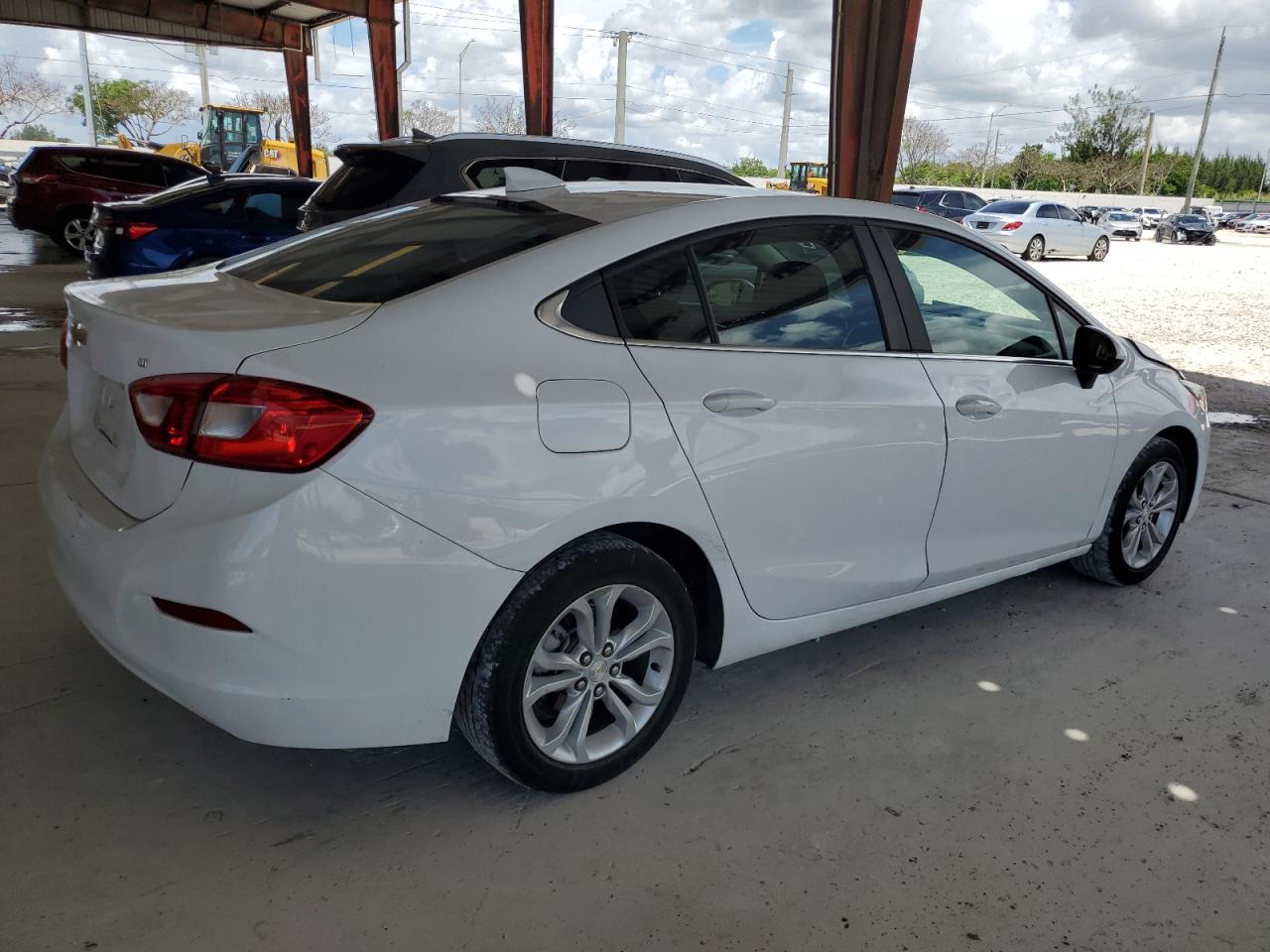 2019 Chevrolet Cruze VIN 1G1BE5SM9K7146570 Copart auction photo, front end damage thumbnail 3