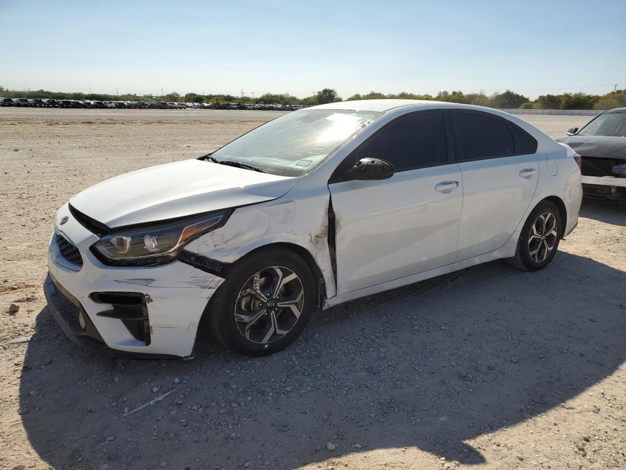 2019 KIA Forte VIN 3KPF24AD2KE042516