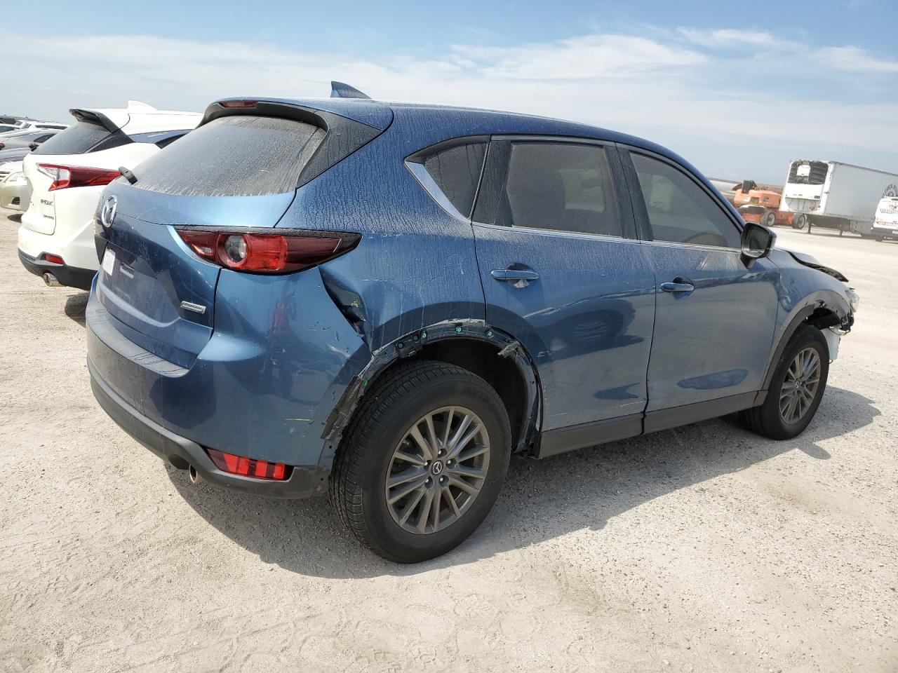 2018 Mazda CX-5 VIN JM3KFBBM9J0315682 Copart auction photo, water/flood / front end damage thumbnail 3