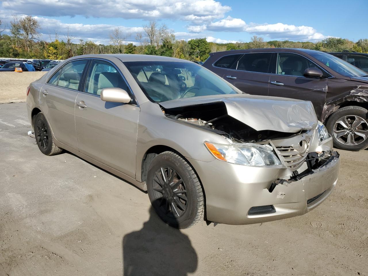 2007 Toyota Camry VIN 4T1BE46KX7U188826 Copart auction photo, front end / minor dent/scratches damage thumbnail 4