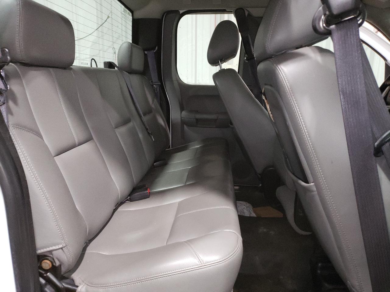 2010 Chevrolet Silverado VIN 1GCSKPEA6AZ165884 Copart auction photo, rear end damage thumbnail 10