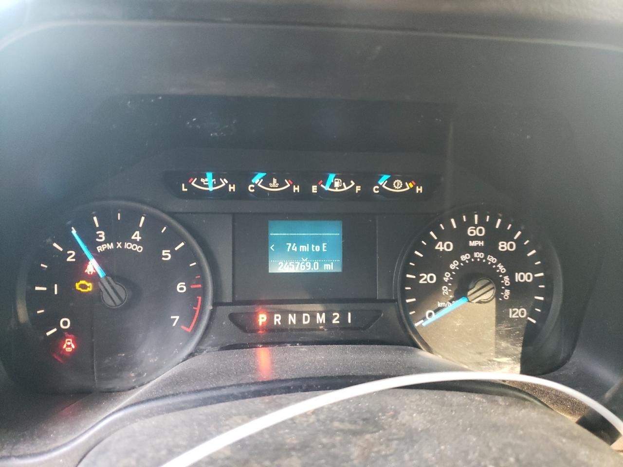 2017 Ford F-150 VIN 1FTMF1CF3HKD66038 Copart auction photo, rear end damage thumbnail 9