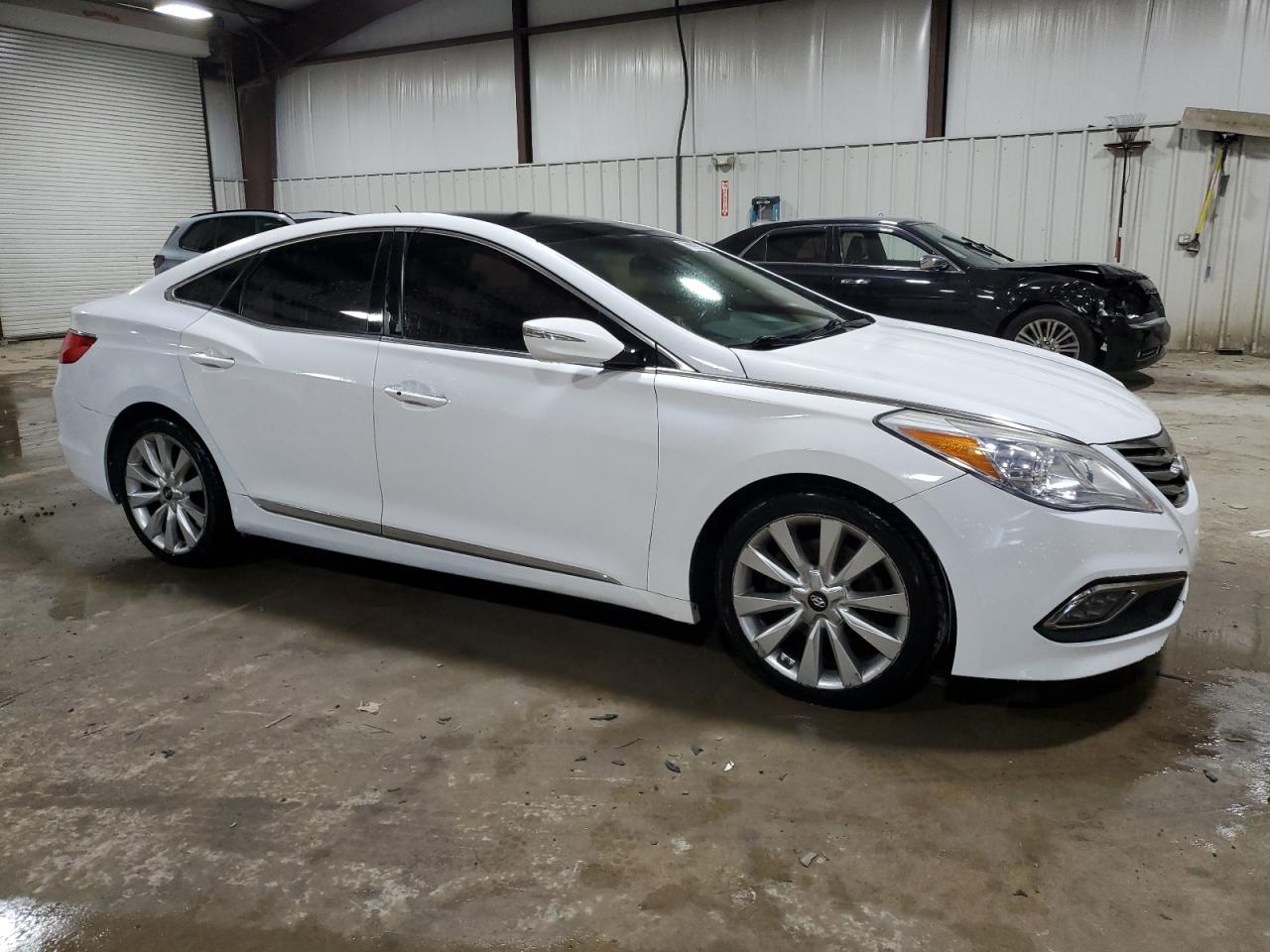 2015 Hyundai Azera VIN KMHFH4JG1FA448378 Copart auction photo, front end damage thumbnail 4