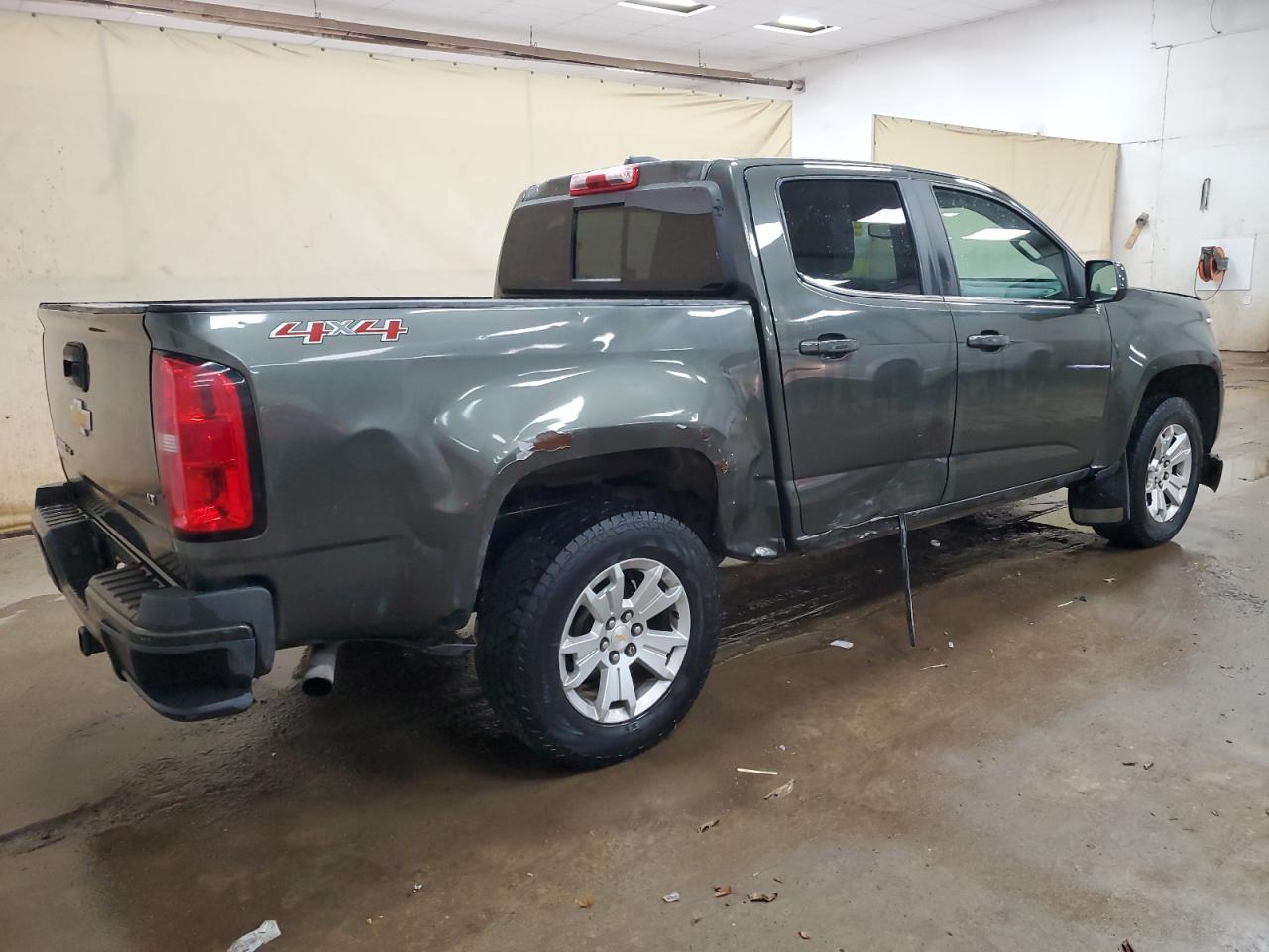 2018 Chevrolet Colorado VIN 1GCGTCEN6J1109084 Copart auction photo, side / minor dent/scratches damage thumbnail 3