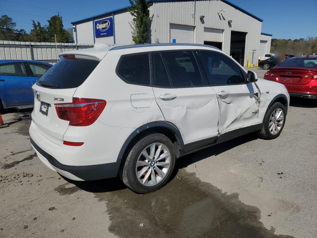 2017 BMW X3 VIN 5UXWZ7C31H0V89715 Copart auction photo, side damage thumbnail 3