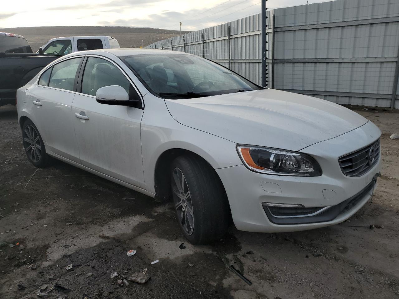 2018 Volvo S60 VIN LYV402TMXJB157406 Copart auction photo, rear end damage thumbnail 4