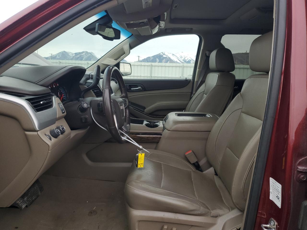 2019 GMC Yukon VIN 1GKS2GKC2KR279988 Copart auction photo, front end damage thumbnail 7