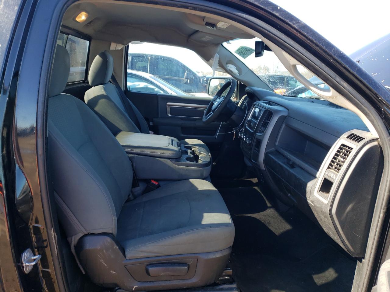 2018 RAM 1500 VIN 3C6JR6DG8JG234511 Copart auction photo, rear end / side damage thumbnail 10