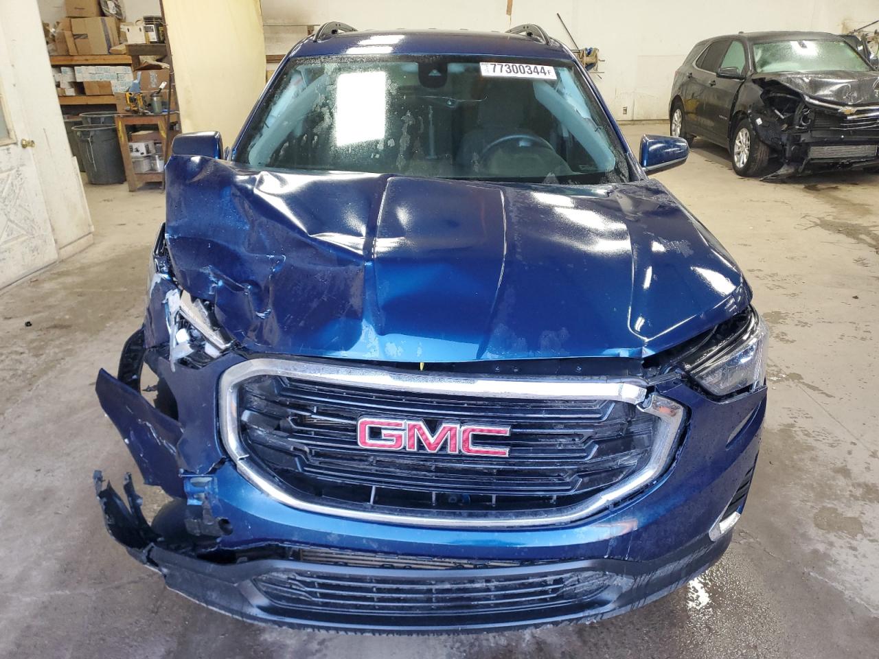 2020 GMC Terrain VIN 3GKALTEV5LL229531 Copart auction photo, front end / minor dent/scratches damage thumbnail 5