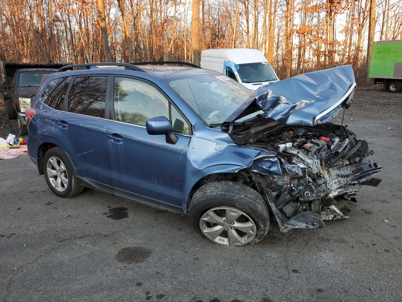 2016 Subaru Forester VIN JF2SJAHC5GH491107 Copart auction photo, front end / side damage thumbnail 4