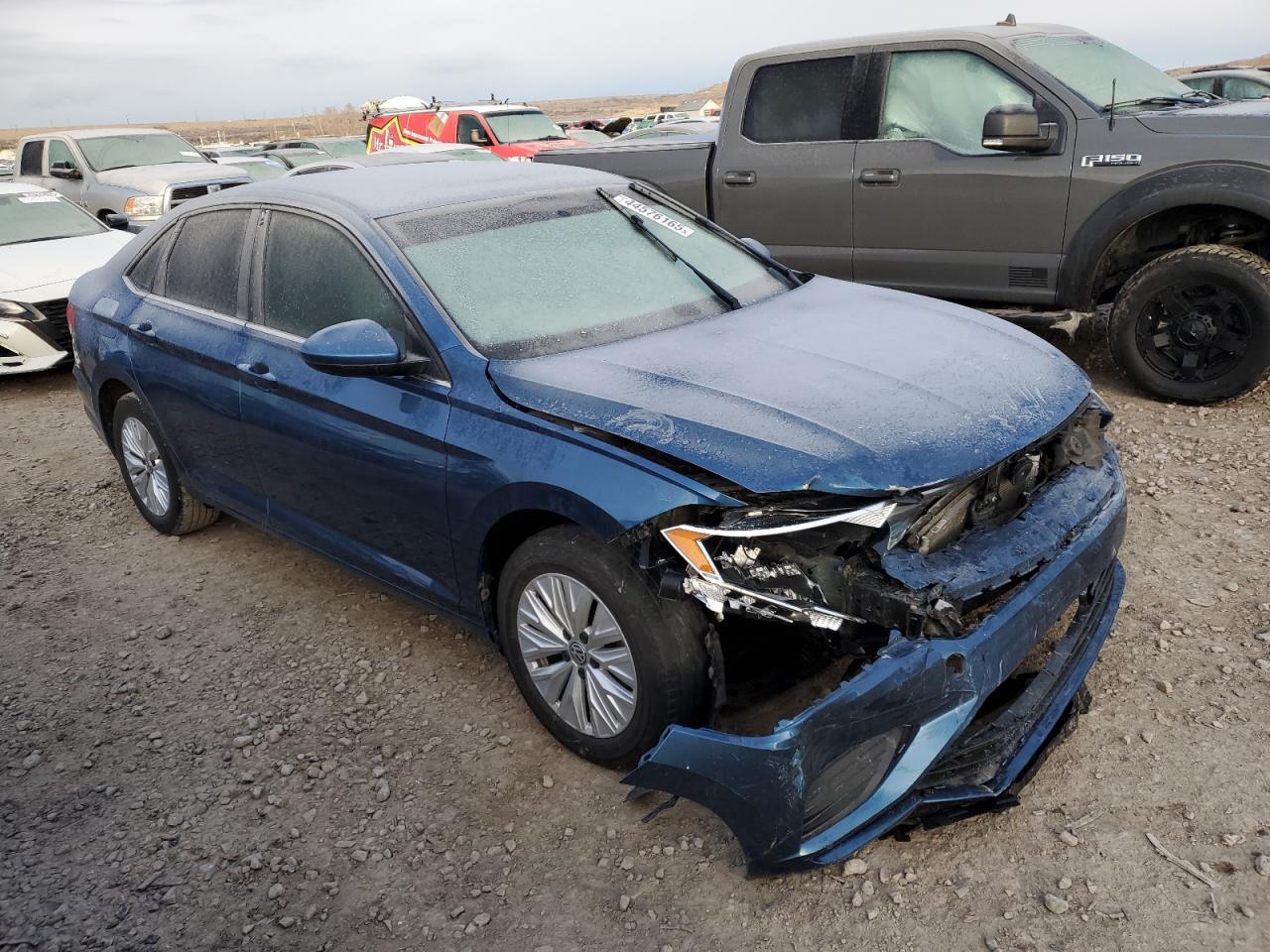 2019 Volkswagen Jetta VIN 3VWC57BUXKM155515 Copart auction photo, front end damage thumbnail 4