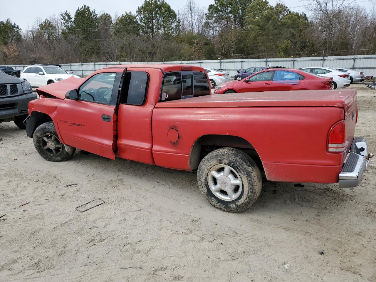 1997 Dodge Dakota VIN 1B7GL23Y8VS274903 Copart auction photo, frame damage / front end damage thumbnail 2