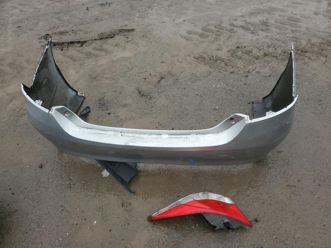 2016 Toyota Camry VIN 4T1BF1FK8GU247240 Copart auction photo, rear end damage thumbnail 12