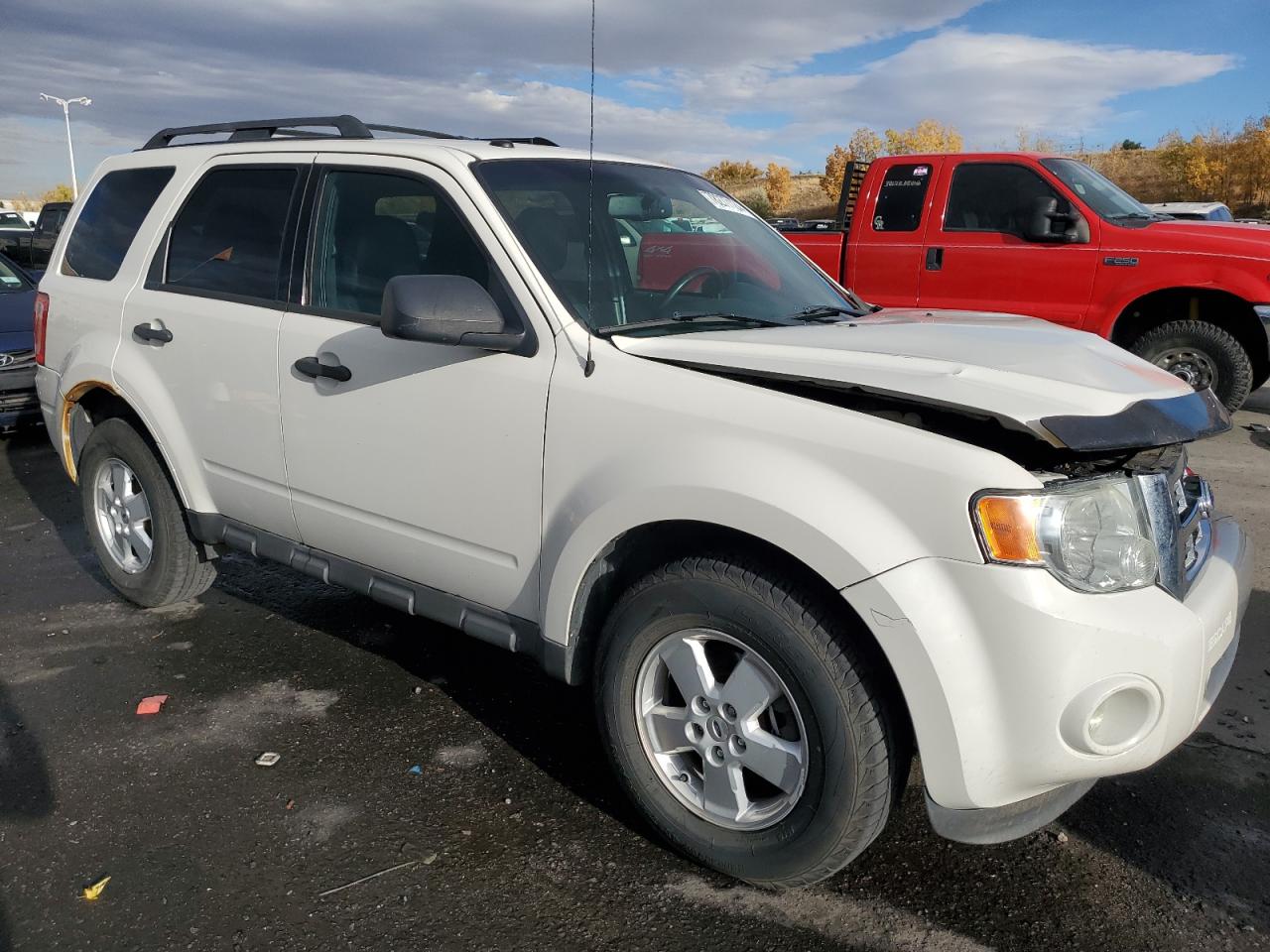 2012 Ford Escape VIN 1FMCU9DG0CKB14212 Copart auction photo, front end / rear end damage thumbnail 4