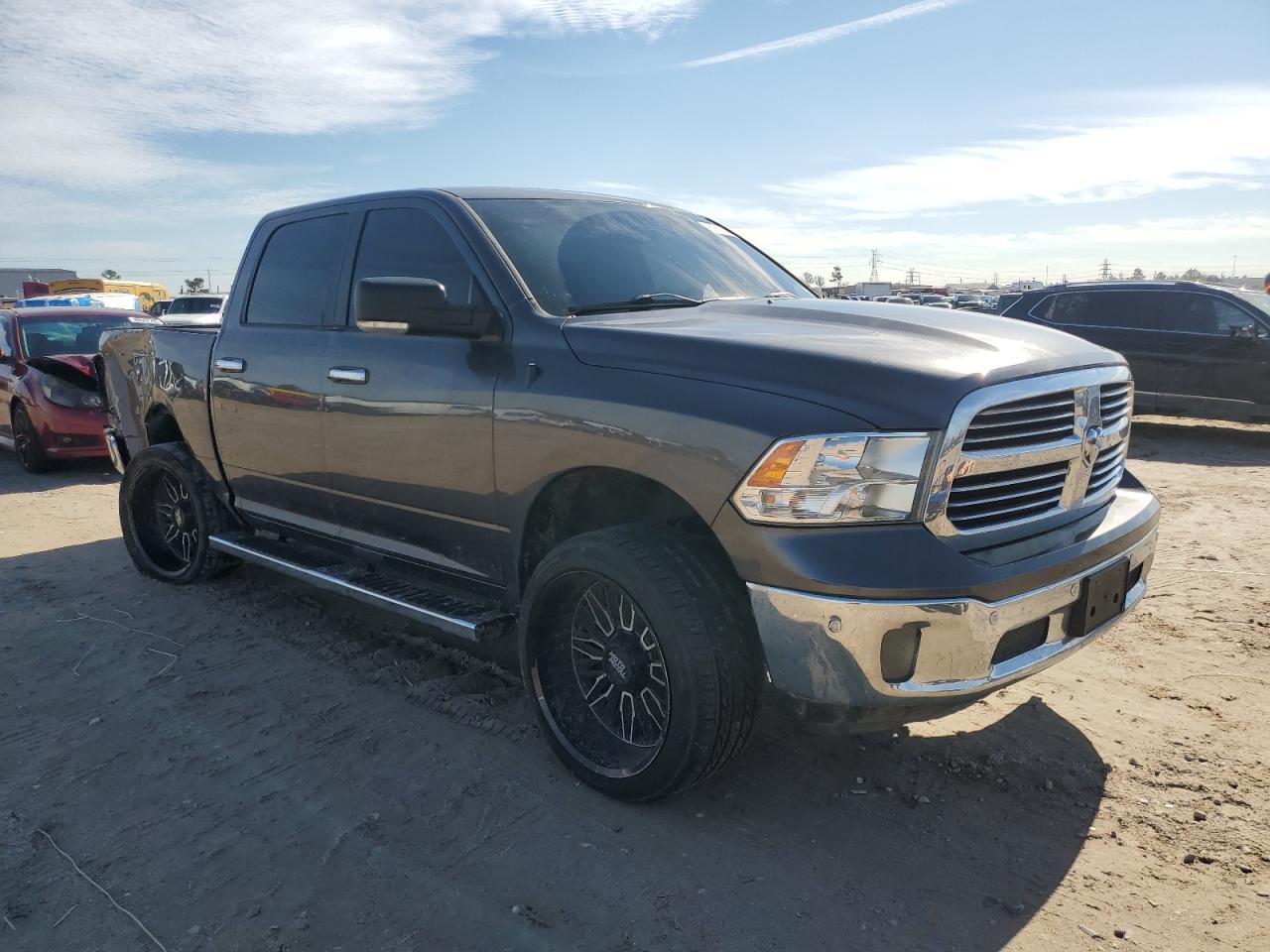 2016 RAM 1500 VIN 1C6RR6LM5GS175056 Copart auction photo, side / rear end damage thumbnail 4