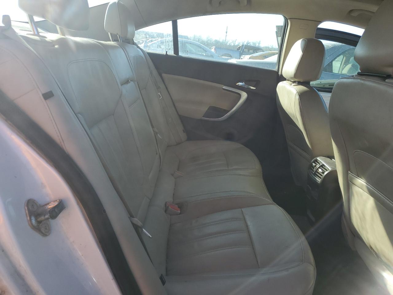 2016 Buick Regal VIN 2G4GS5GX4G9137642 Copart auction photo, front end / side damage thumbnail 11