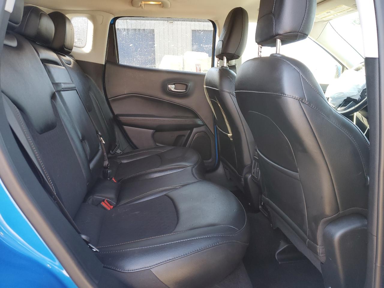 2019 Jeep Compass VIN 3C4NJDBB0KT650669 Copart auction photo, front end / side damage thumbnail 11