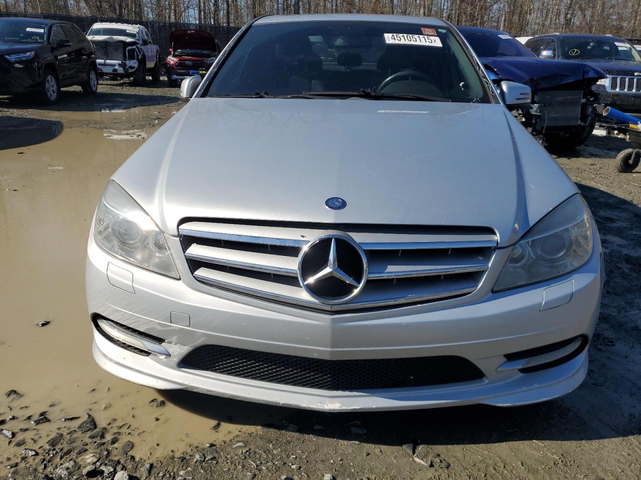 2011 Mercedes-Benz C-klasse VIN WDDGF8BB5BR165458 Copart auction photo, minor dent/scratches damage thumbnail 5