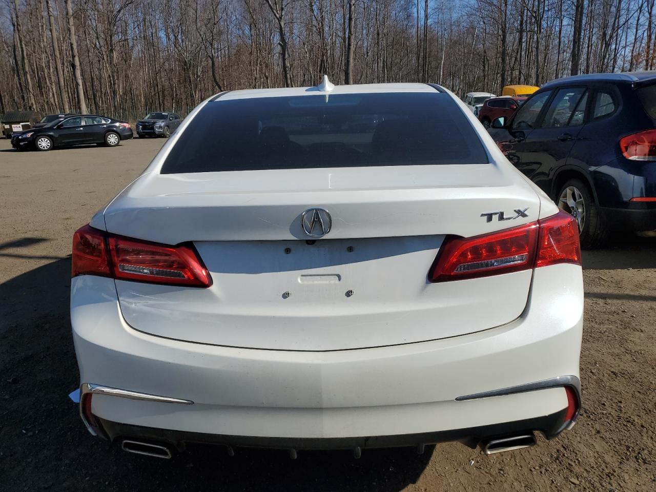 2018 Acura TLX VIN 19UUB2F59JA007083 Copart auction photo, vandalism / minor dent/scratches damage thumbnail 6