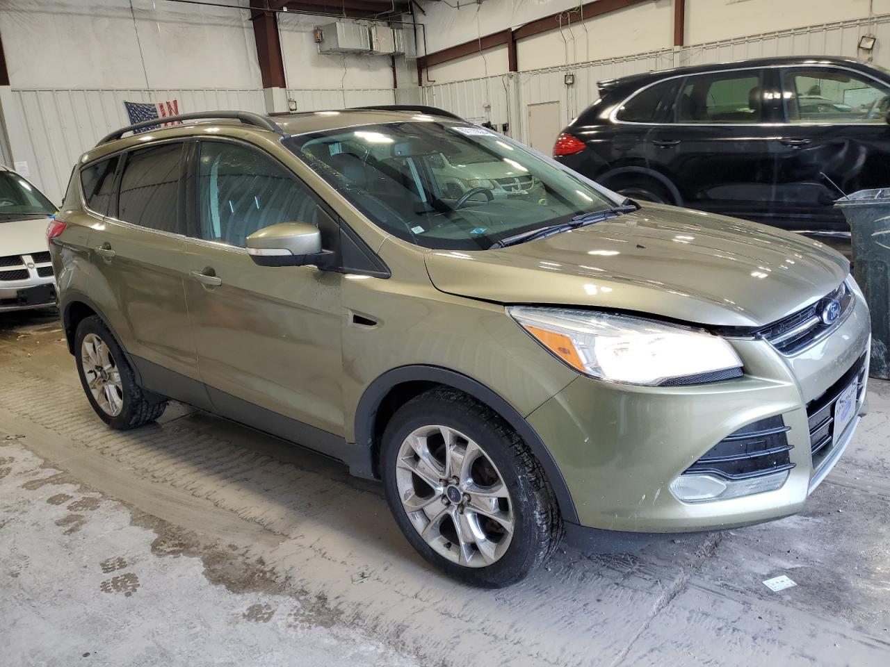 2013 Ford Escape VIN 1FMCU9H94DUD25981 Copart auction photo, front end damage thumbnail 4