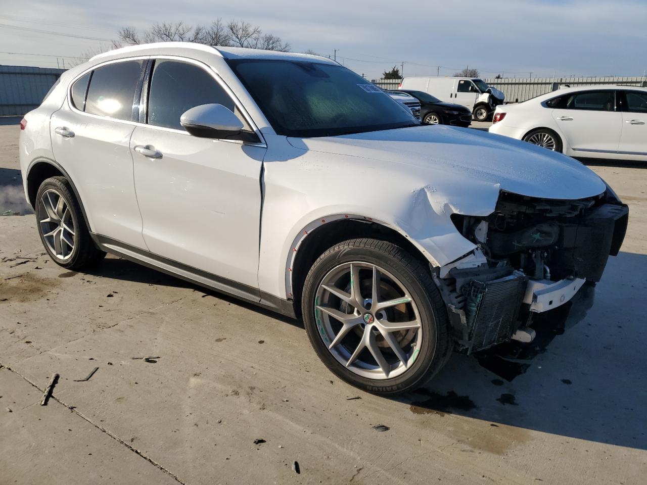 2018 Alfa Romeo Stelvio VIN ZASFAKAN6J7B74314 Copart auction photo, front end damage thumbnail 4