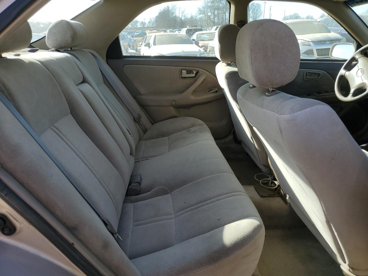 2000 Toyota Camry VIN 4T1BG22K5YU633382 Copart auction photo, front end / side damage thumbnail 10