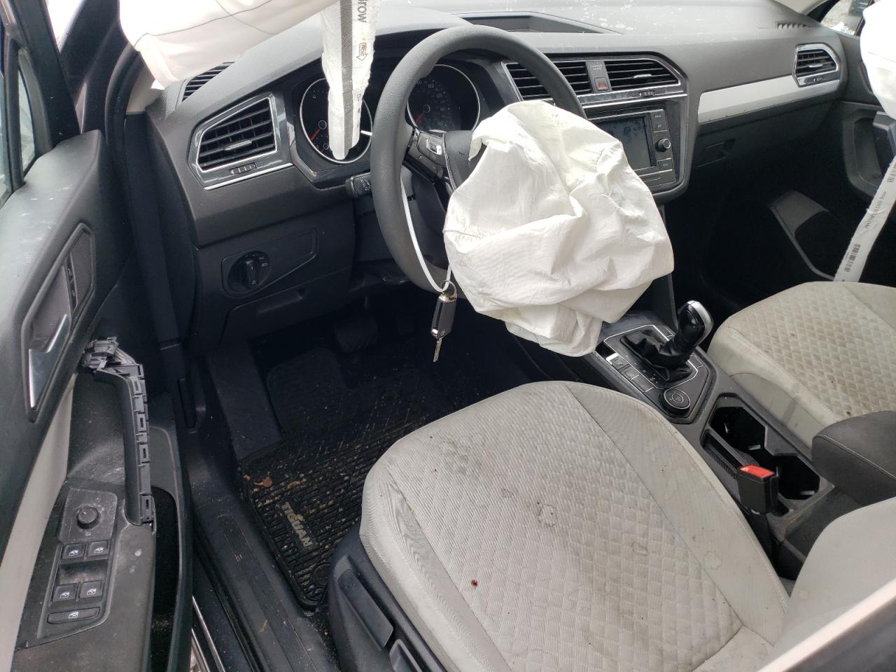 2021 Volkswagen Tiguan VIN 3VV0B7AX2MM054161 Copart auction photo, front end damage thumbnail 8