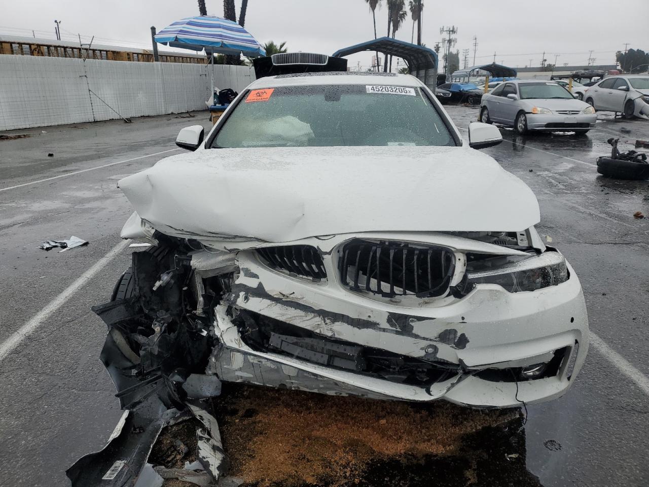 2018 BMW 4er VIN WBA4J5C54JBF07105 Copart auction photo, front end / minor dent/scratches damage thumbnail 5