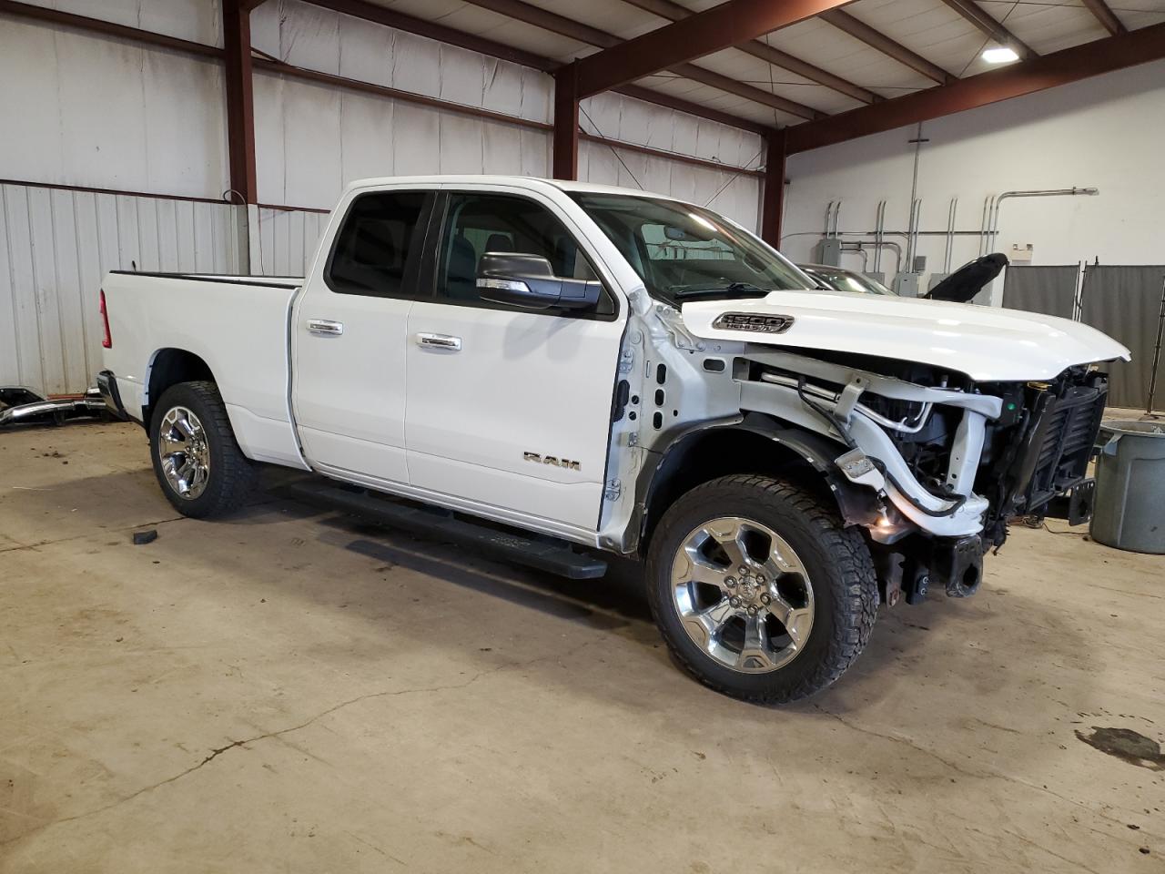 2020 RAM 1500 VIN 1C6SRFBT2LN224300 Copart auction photo, front end damage thumbnail 4